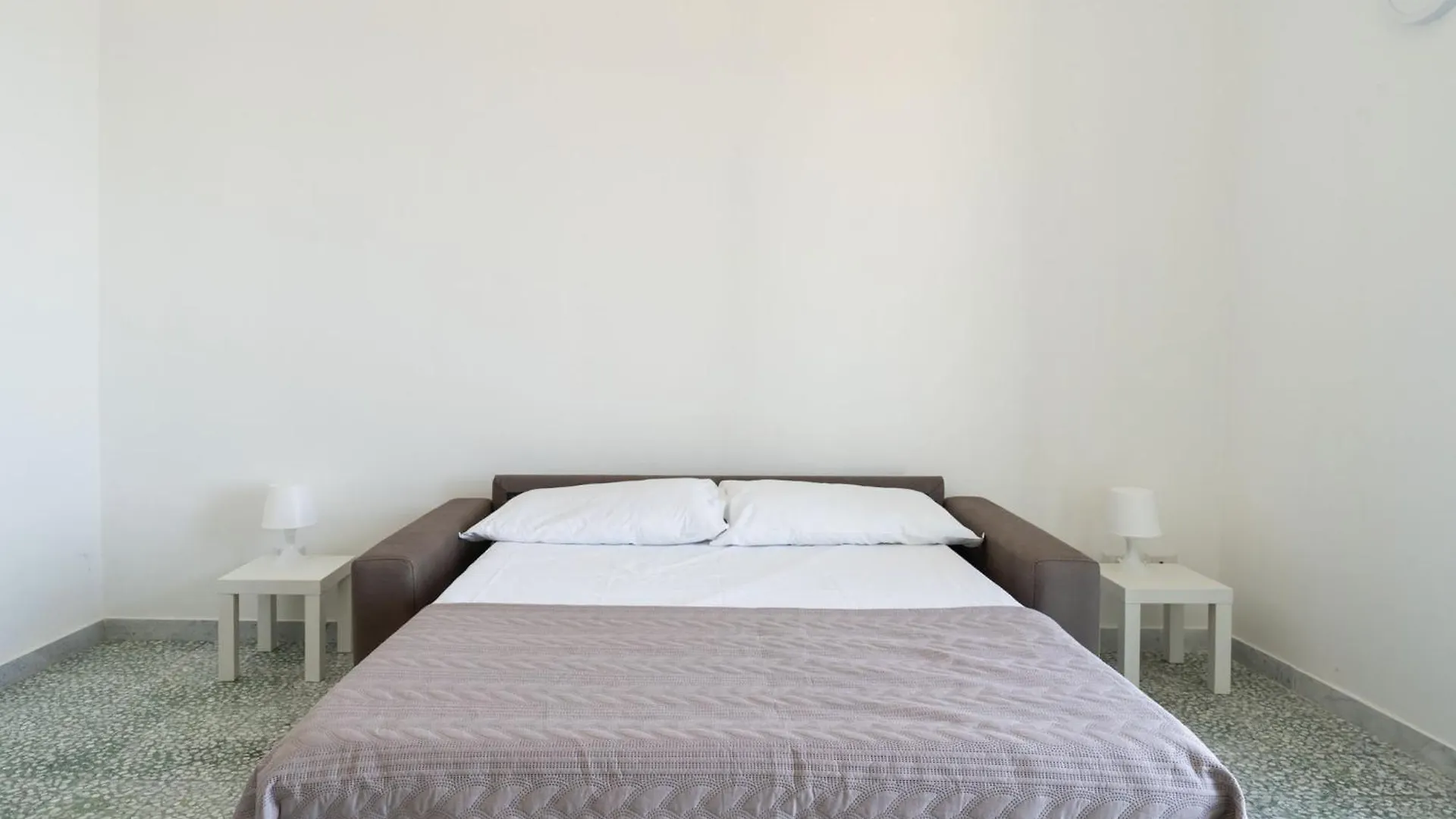 The Sea Outside Apartments By Wonderful Italy Bari